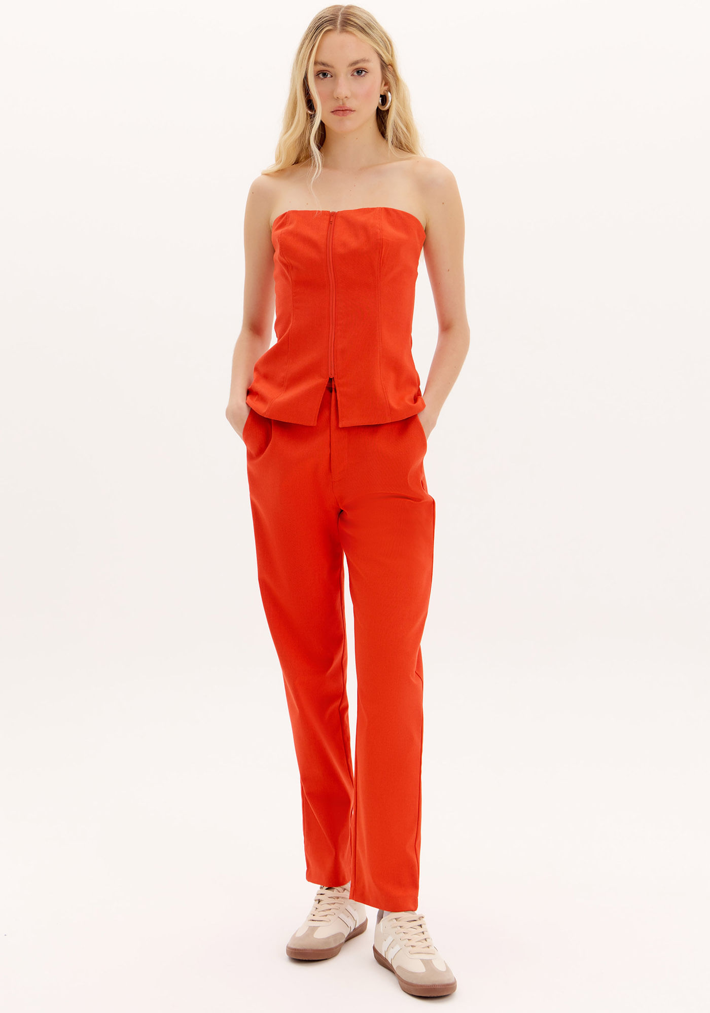 Calça Carrot Alfaiataria