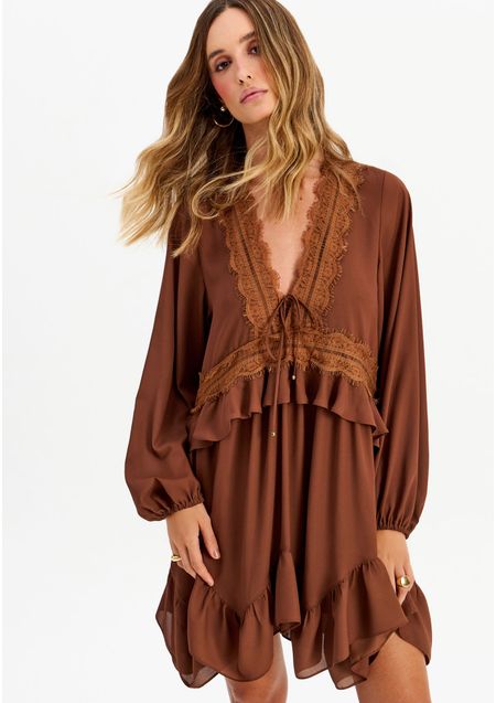 Vestido Curto Manga Longa com Renda