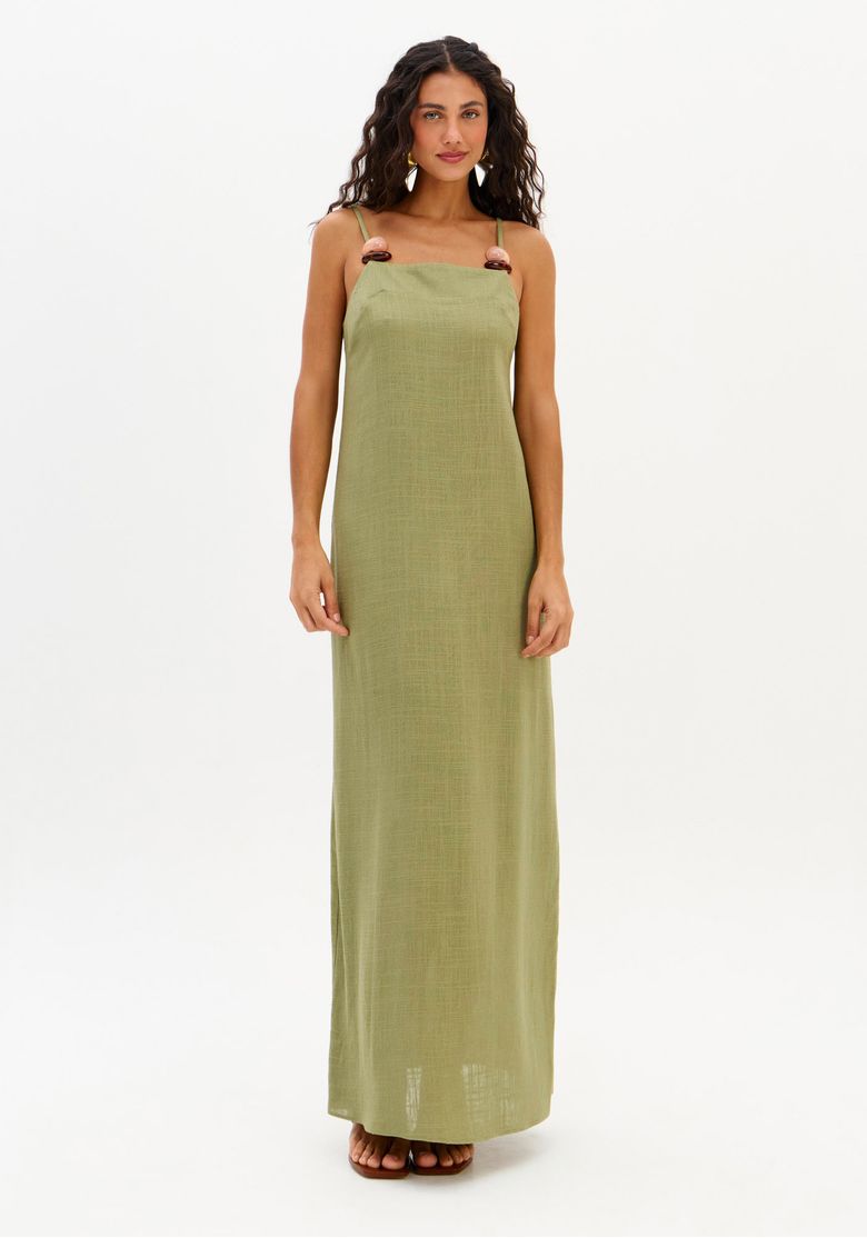 Vestido super midi linho marrom - vista frontal inteira com modelo em fundo branco, alças finas com aplicações de pedras