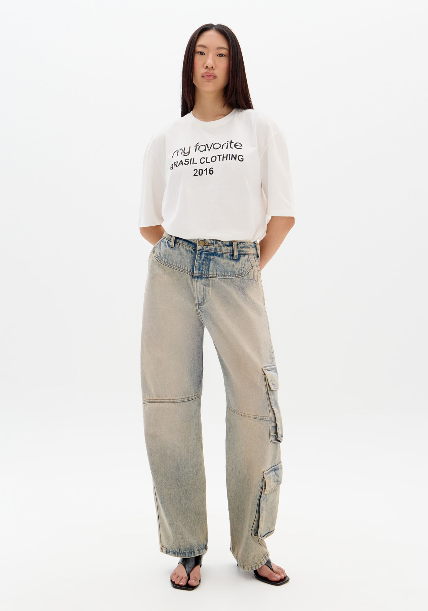 Calça Jeans Super Baggy Cintura Média
