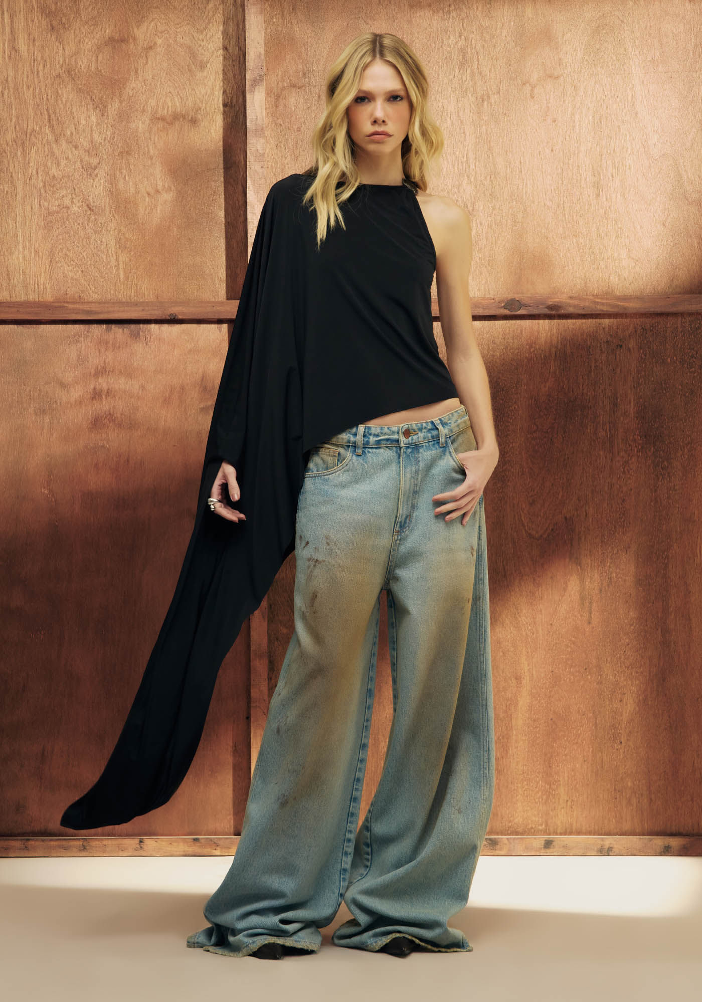 Blusa Alongada Assimétrica