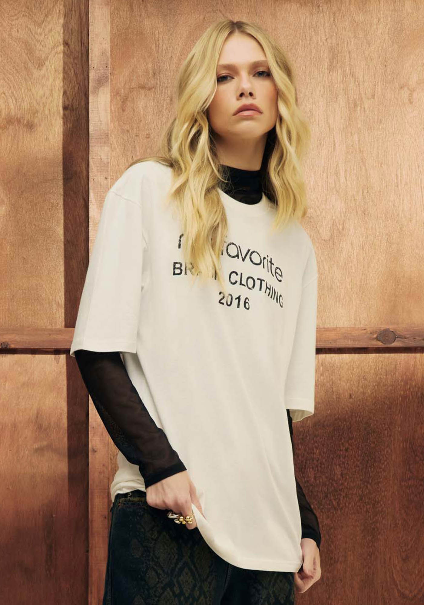 T-Shirt Oversized Alongada Com Estampa