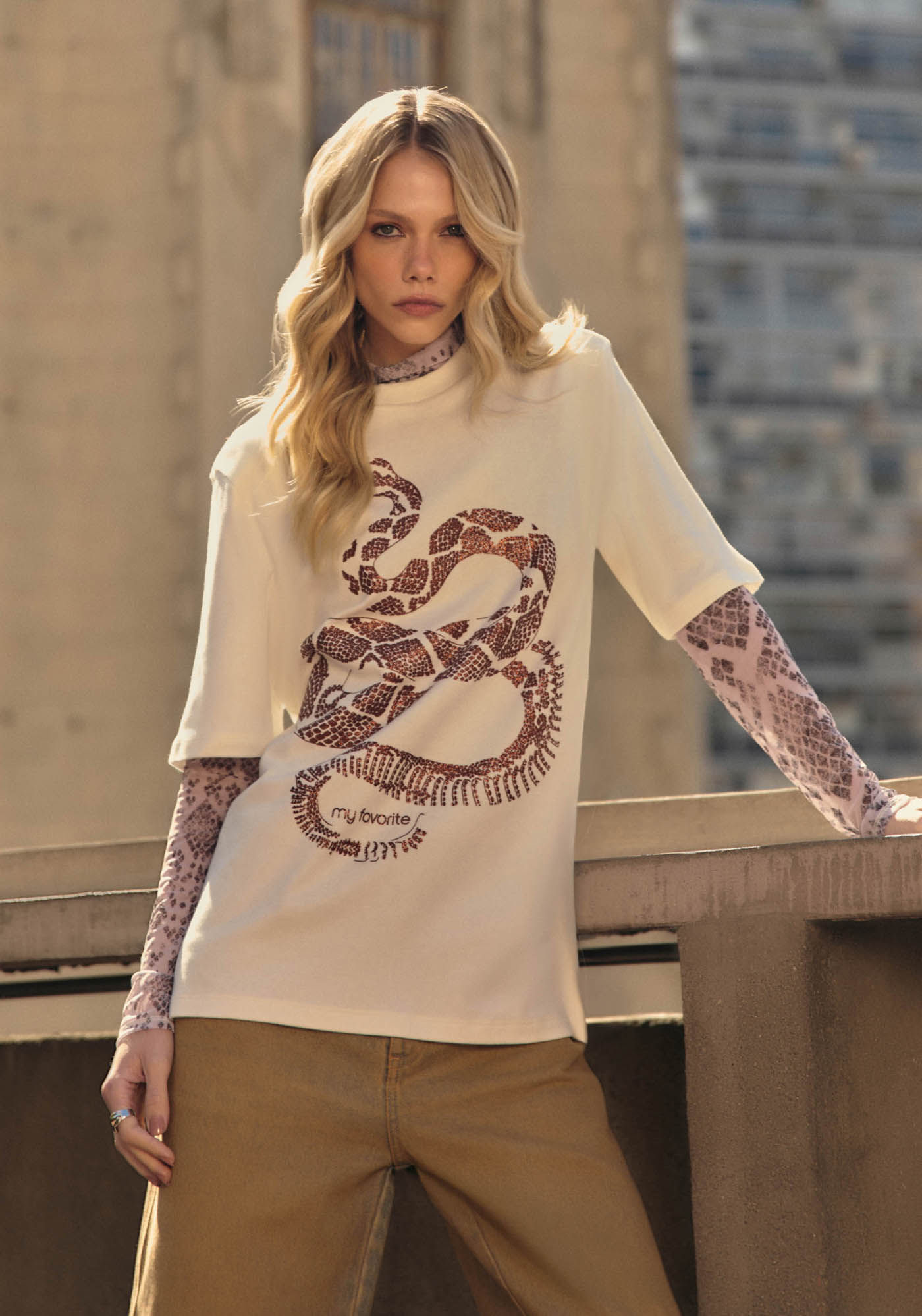 T-Shirt Oversized Alongada Com Estampa