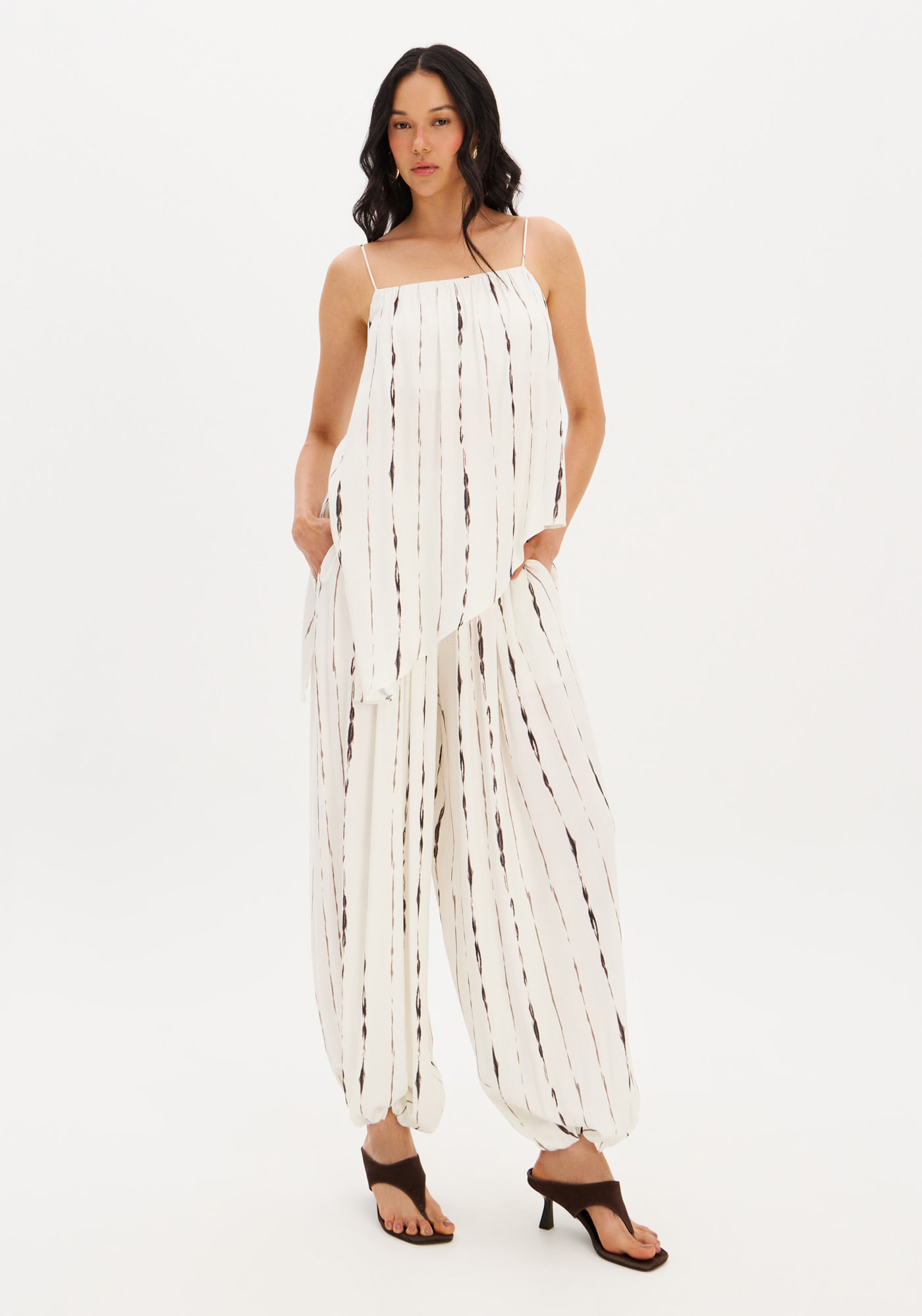 Calça Balloon Estampada Cintura Média