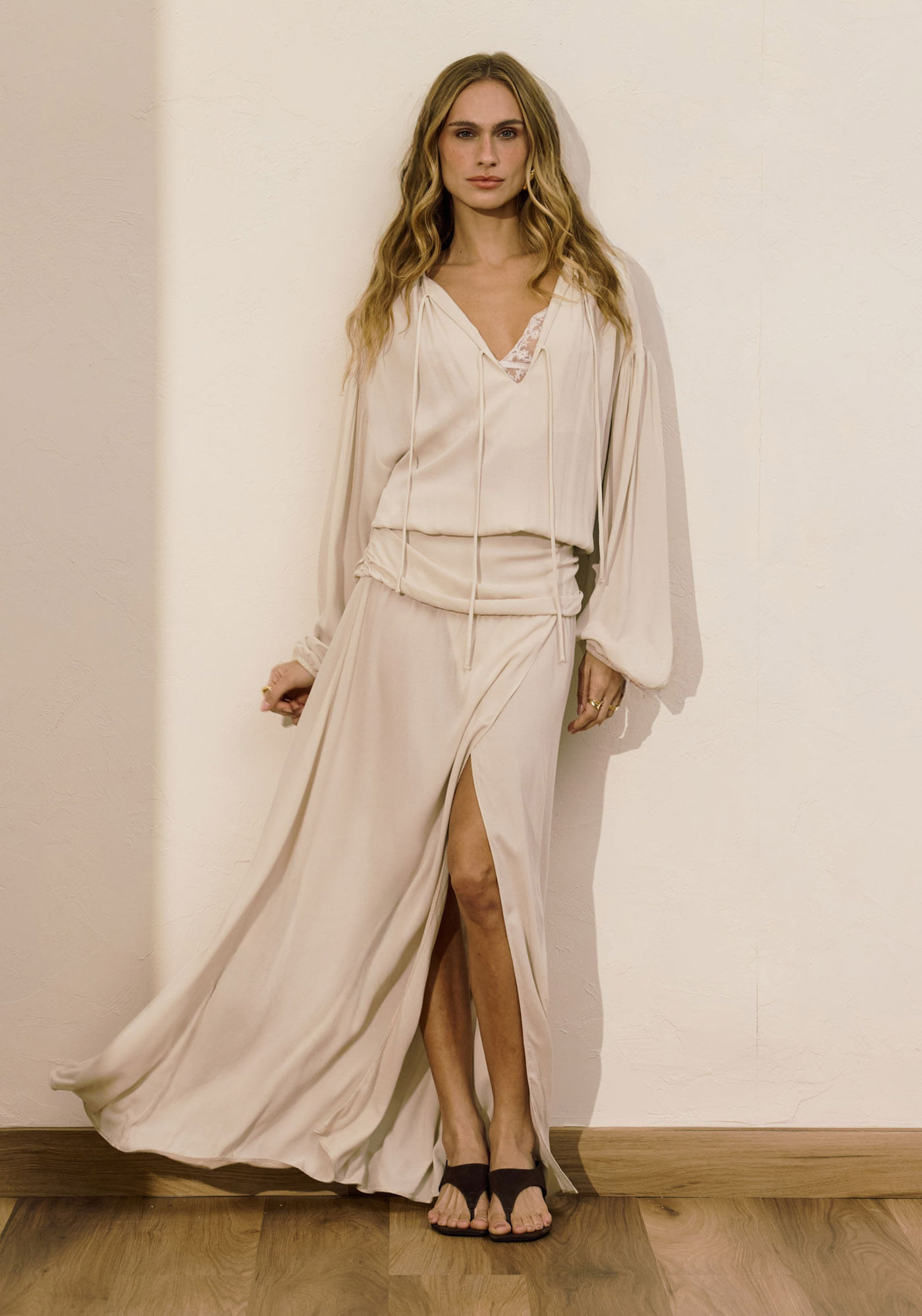 Vestido Longo Amplo De Crepe
