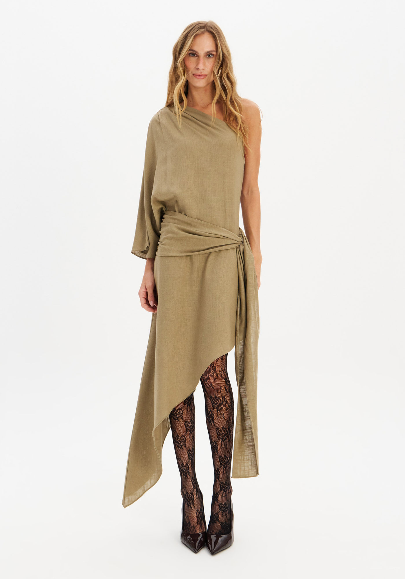 Vestido Super Midi Assimétrico