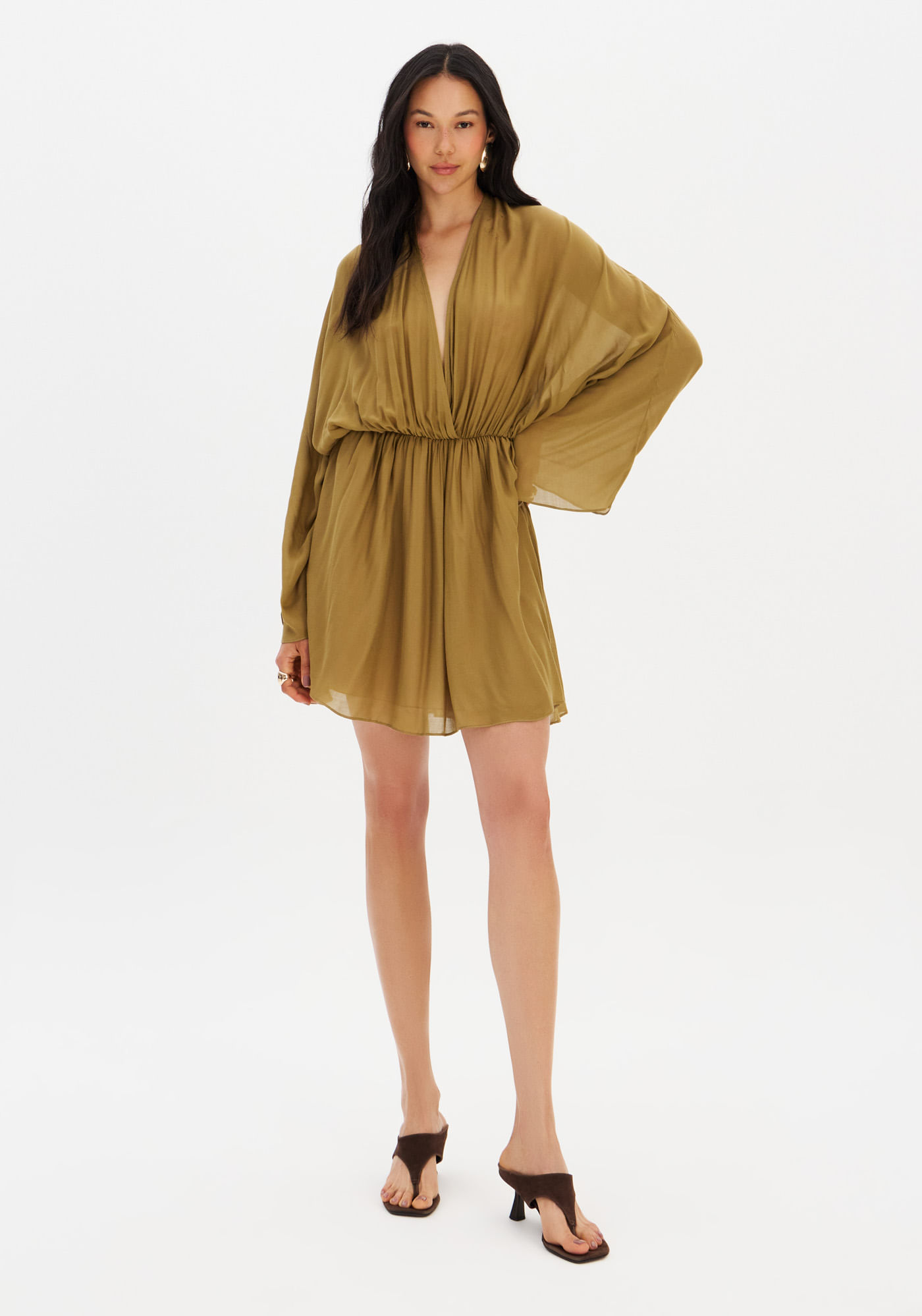 Vestido Curto Manga Fluida Em Viscose