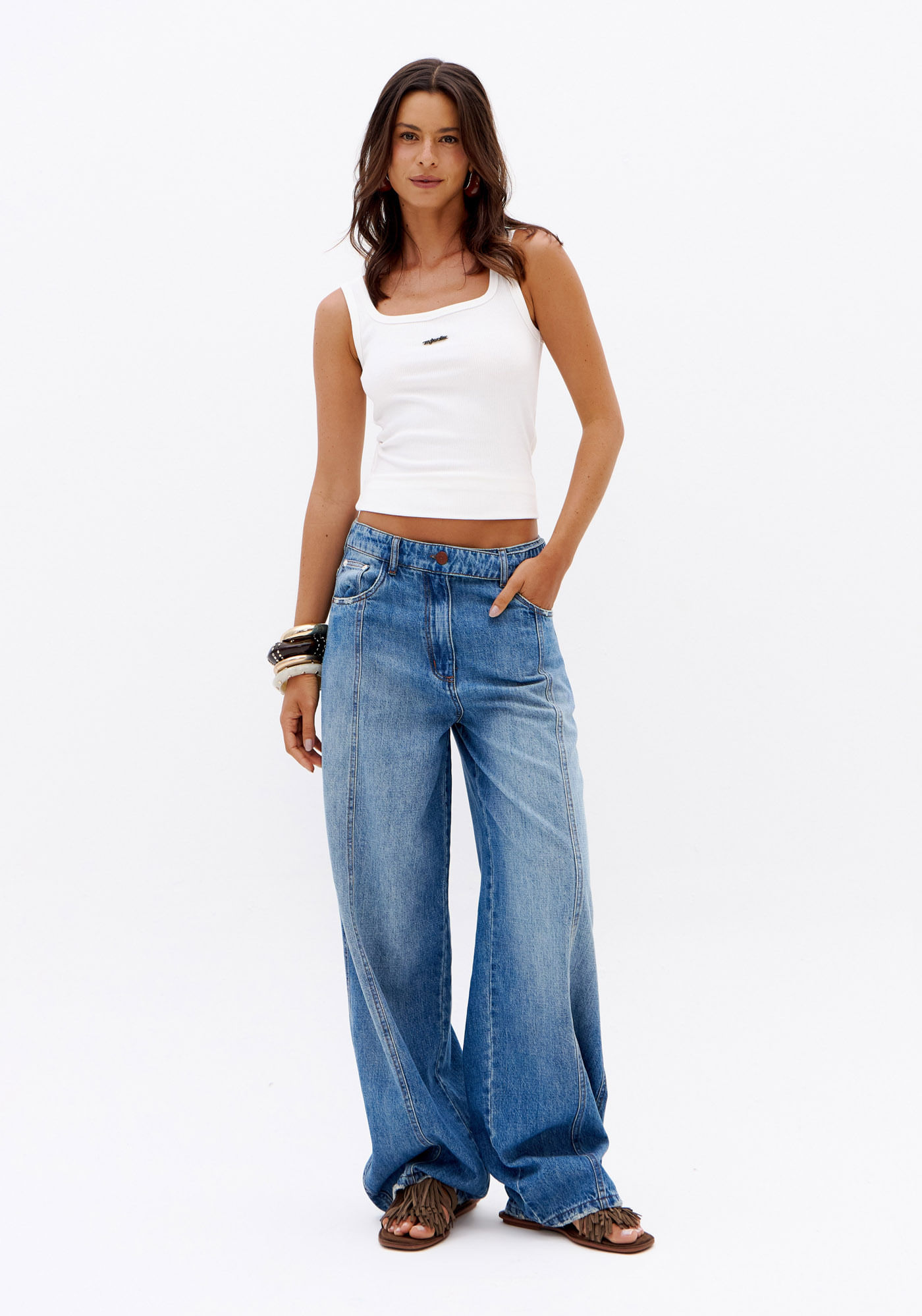 Calça Jeans Barrel Leg Cintura Média