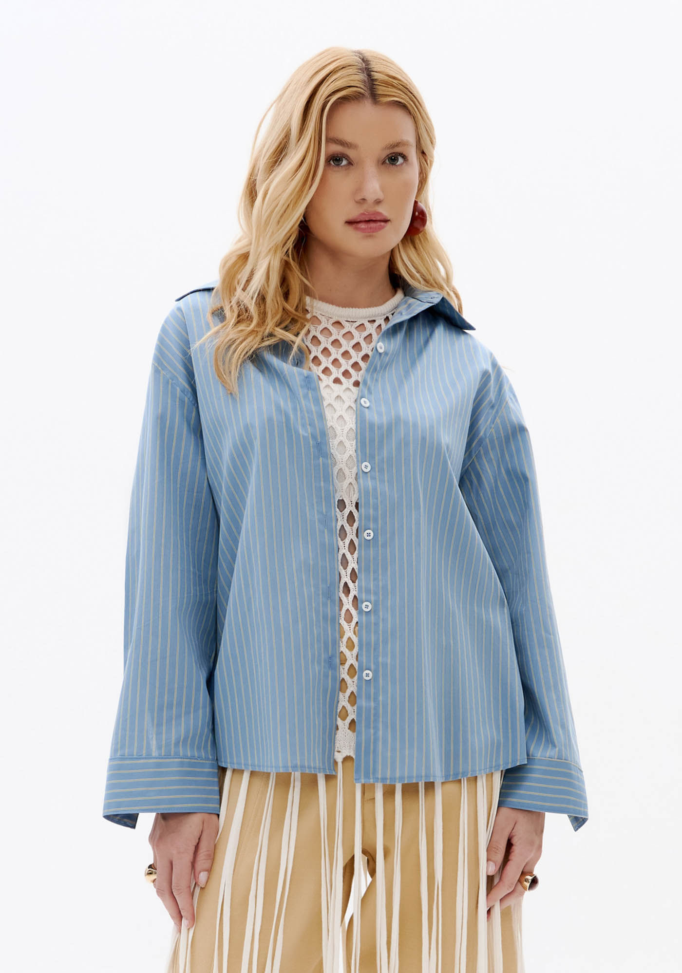 Camisa Listrada Em Tricoline