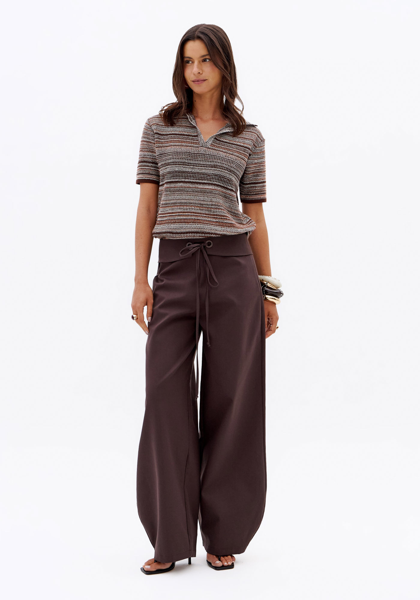Calça Barrel Leg Com Cinto