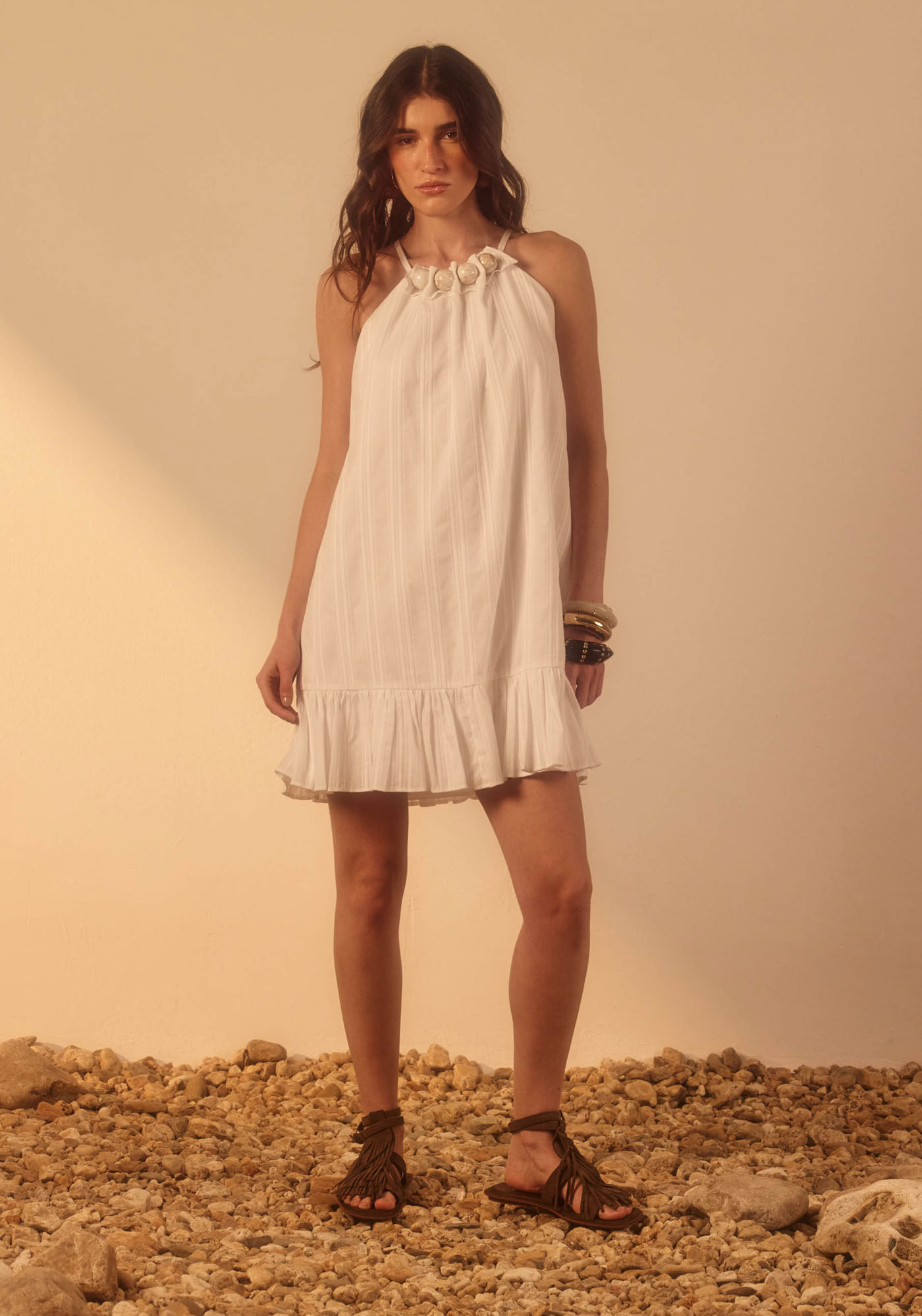 Vestido Curto De Alças Com Babado
