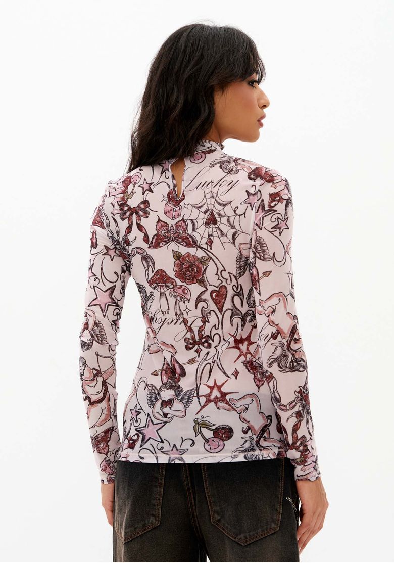 Vista-traseira-da-blusa-feminina-de-tule-estampada-off-white-com-manga-longa-e-fechamento-posterior-por-botao