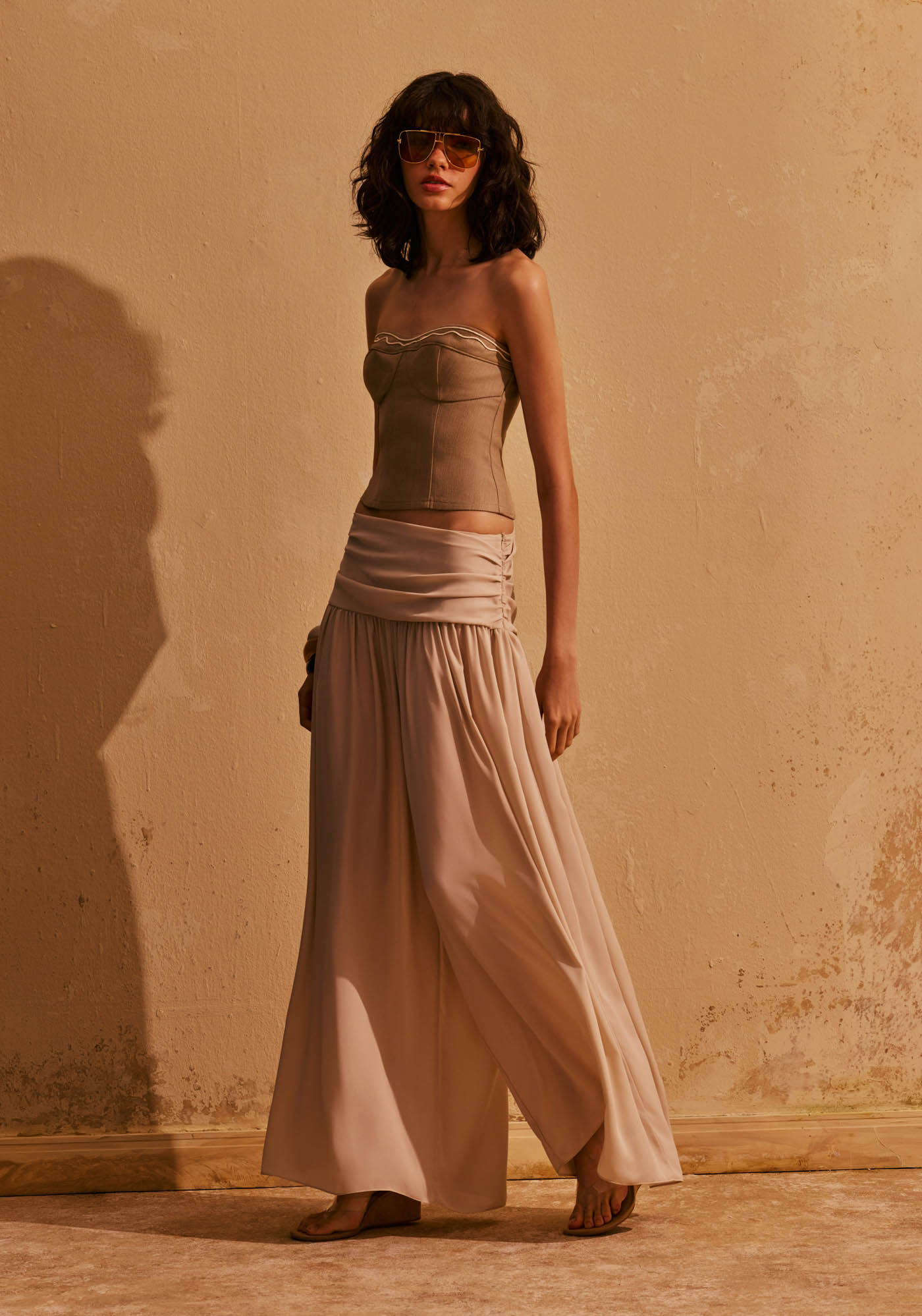 Calça Cintura Média Com Pala Drapeada De Chiffon